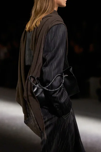 Look 41